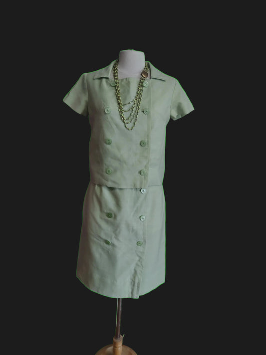 Tailleur vintage pistache. Taille 38