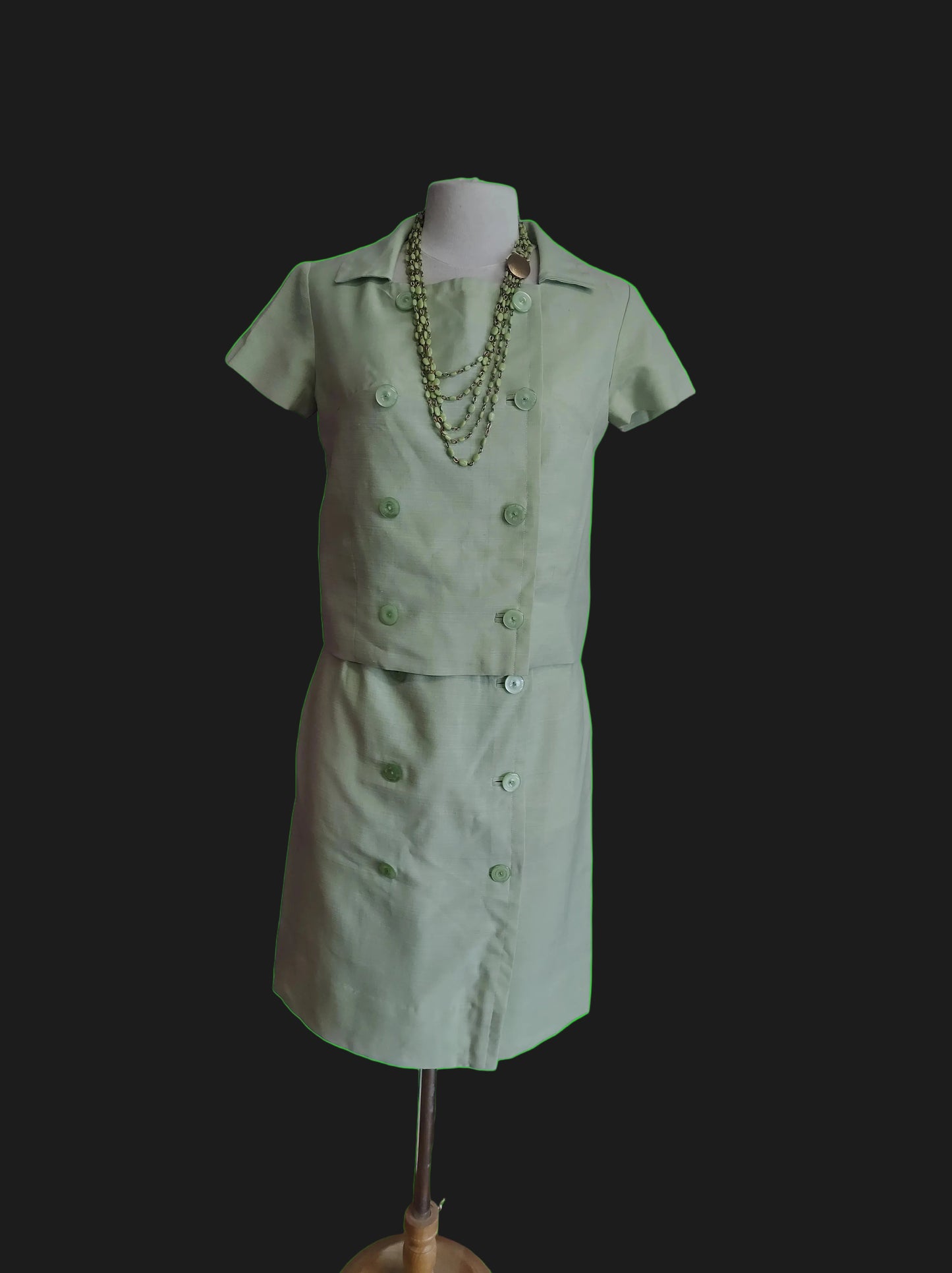 Tailleur vintage pistache. Taille 38