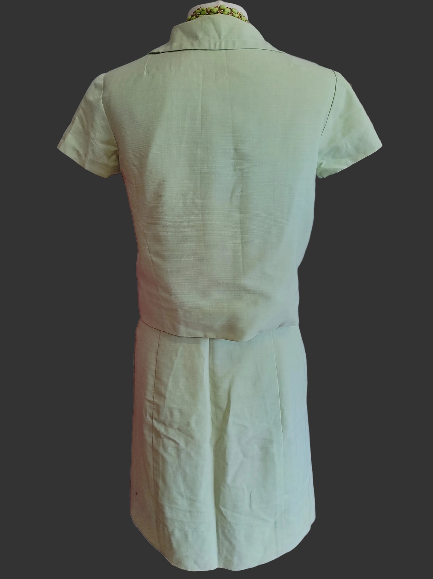 Tailleur vintage pistache. Taille 38