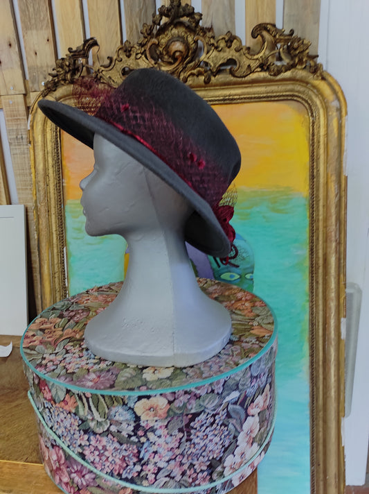 Chapeau vintage.